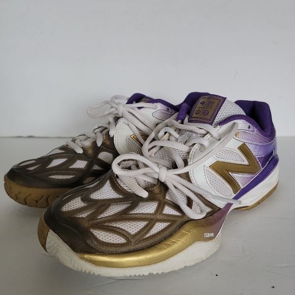 New Balance Men’s 996 Tennis Court Shoes Size 8 WC996GSW - Picture 3 of 6